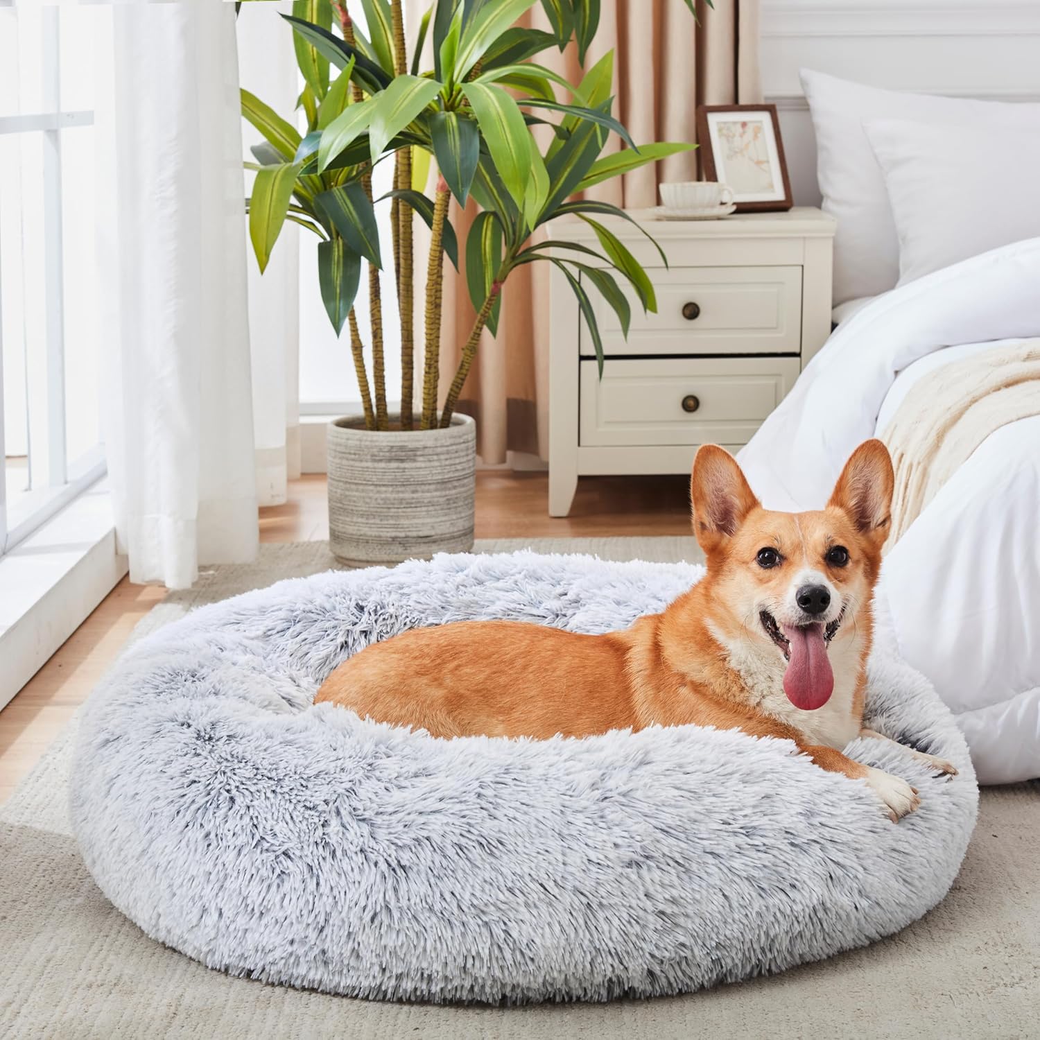WESTERN HOME WH Calming Soft Round Dog & Cat Bed, Anti-Anxiety Donut Cuddler Warming Cozy Fluffy Faux Fur Plush Cushion Bed for Small Medium Dogs and Cats (20"/24"/27"/30"), Light Grey